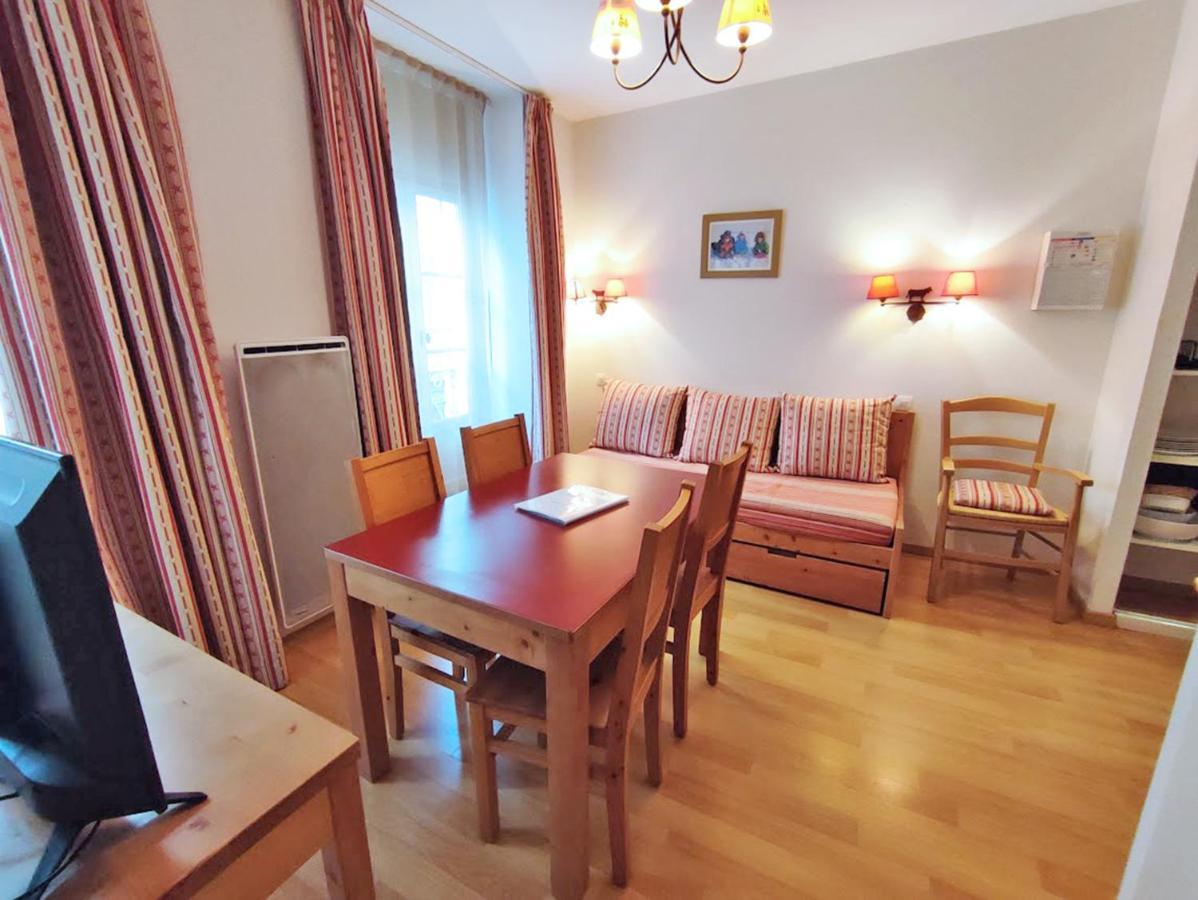 Oo, T2, Centre Luchon, Wifi, Casier A Skis, Ascenseur, 4 Personnes Bagnères-de-Luchon Exteriör bild