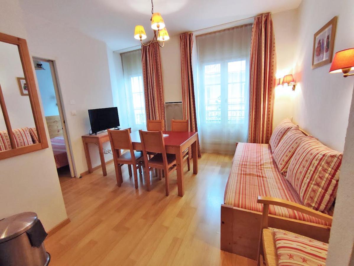 Oo, T2, Centre Luchon, Wifi, Casier A Skis, Ascenseur, 4 Personnes Bagnères-de-Luchon Exteriör bild